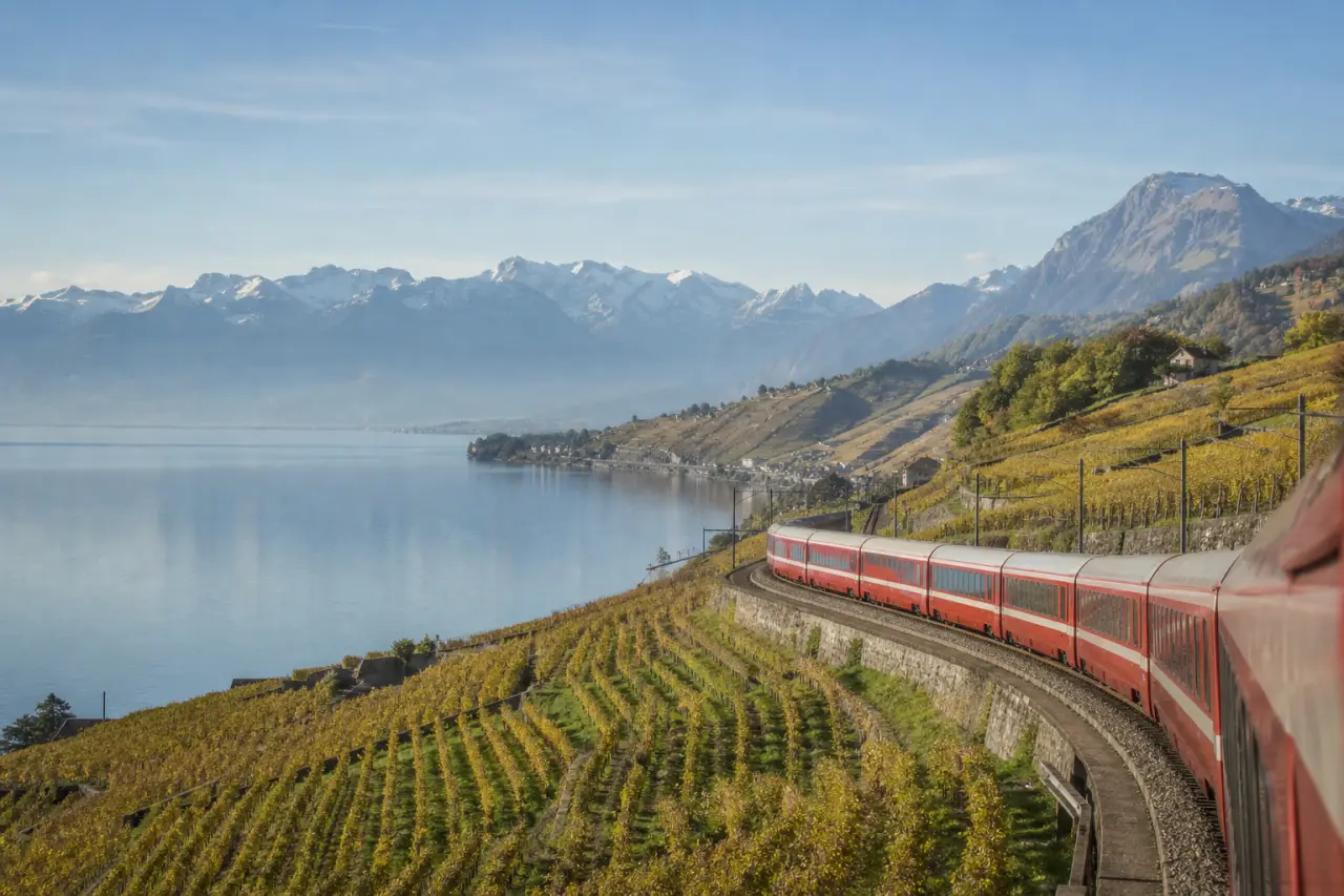 6 jours de train en Suisse, de Genève à Lucerne, entre lacs, Lavaux et Gstaad